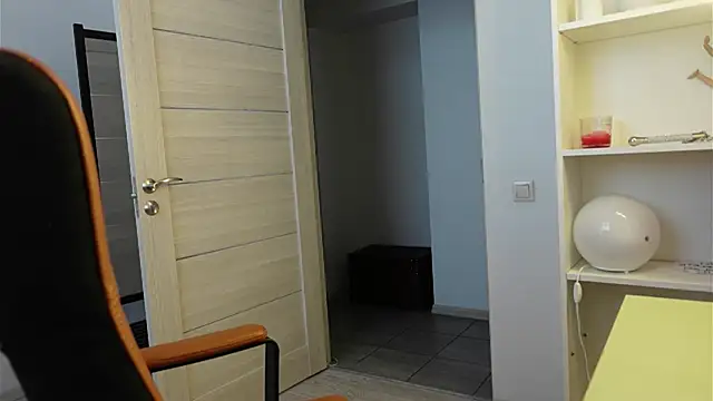 Snapshot of Mark_Maxim chatting on October 20, 1:44 pm Mark Maxim online show from October 20, 1:44 pm