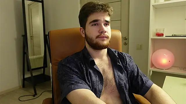 Snapshot of Mark_Maxim chatting on October 26, 8:48 pm Mark Maxim online show from October 26, 8:48 pm