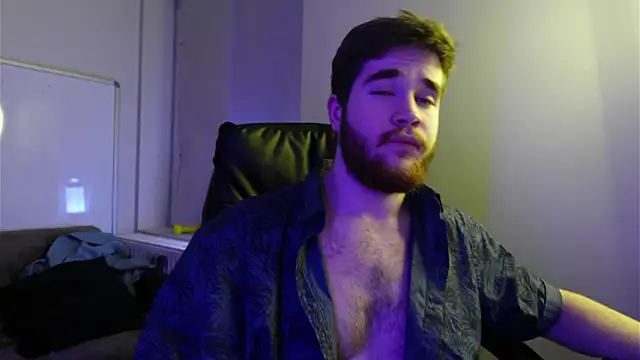 Snapshot of Mark_Maxim chatting on November 10, 9:14 pm Mark Maxim online show from November 10, 9:14 pm