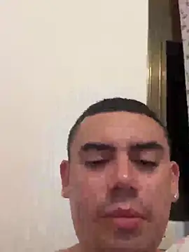 Snapshot of davidxxx099 chatting on September 15, 10:10 pm davidxxx099 online show from September 15, 10:10 pm