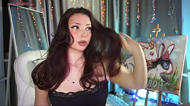 Snapshot of Lucy_louras chatting on November 14, 12:37 pm Lucy louras online show from November 14, 12:37 pm