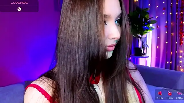 Lucy louras online show from February 13, 3:52 pm