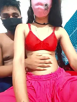 Snapshot of maya-Couple19 chatting on October 13, 5:24 pm maya-Couple19 online show from October 13, 5:24 pm