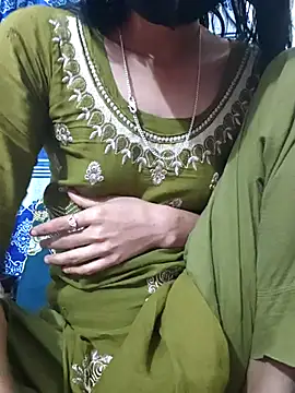 Snapshot of maya-Couple19 chatting on December 20, 5:14 am maya-Couple19 online show from December 20, 5:14 am