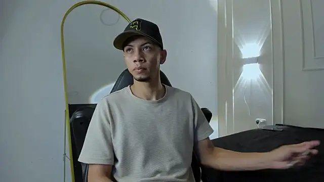 DustinandJordan online show from March 2, 4:36 am