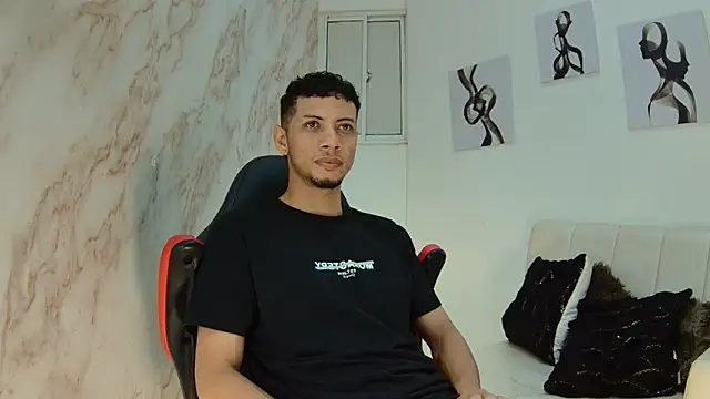 DustinandJordan online show from March 4, 3:45 am