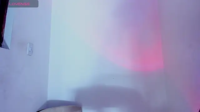 Snapshot of Viioleett_cum chatting on March 18, 1:25 pm Viioleett cum online show from March 18, 1:25 pm