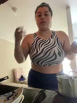 Tokio Sakura online show from October 12, 5:34 pm