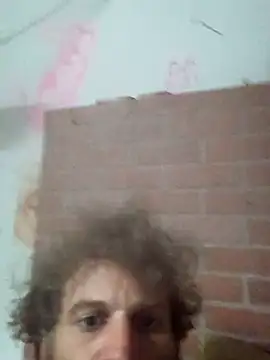 Snapshot of bearded_cross chatting on October 28, 2:59 am bearded cross online show from October 28, 2:59 am