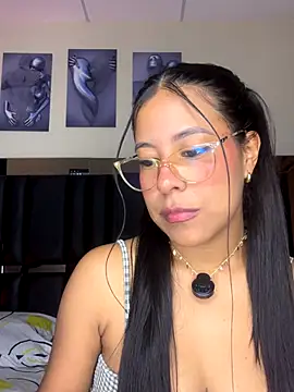 Snapshot of Kendra_C chatting on September 10, 12:54 am Kendra C online show from September 10, 12:54 am