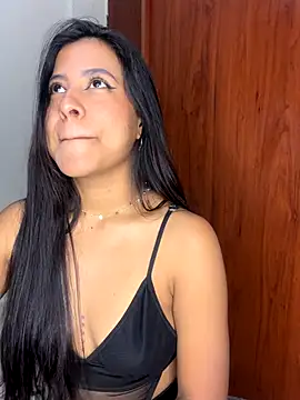 Snapshot of Kendra_C chatting on October 10, 12:53 am Kendra C online show from October 10, 12:53 am