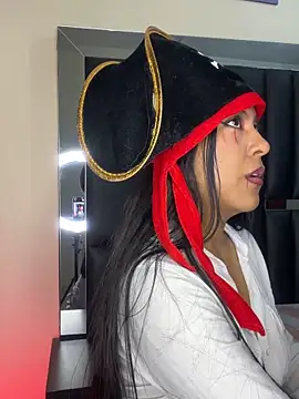 Snapshot of Kendra_C chatting on November 1, 2:24 am Kendra C online show from November 1, 2:24 am