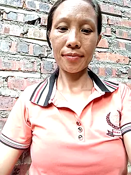 Snapshot of Lisa_pusy chatting on October 2, 1:45 am Lisa pusy online show from October 2, 1:45 am