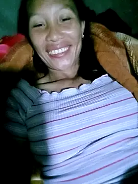 Snapshot of Lisa_pusy chatting on October 30, 12:28 pm Lisa pusy online show from October 30, 12:28 pm