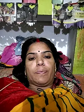 Snapshot of Riya_jaan12 chatting on May 5, 4:15 pm Riya jaan12 online show from May 5, 4:15 pm