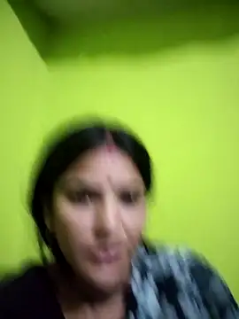Snapshot of Riya_jaan12 chatting on May 10, 4:28 am Riya jaan12 online show from May 10, 4:28 am