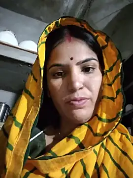 Snapshot of Riya_jaan12 chatting on May 17, 2:31 am Riya jaan12 online show from May 17, 2:31 am