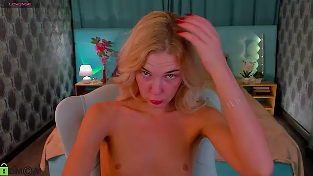 Aurora Bennet online show from October 6, 12:19 am