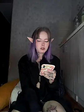 n1ghtcloud online show from September 30, 4:56 pm