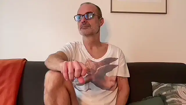 Milkywaymen online show from December 3, 12:25 pm