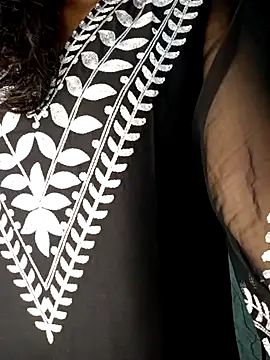 Nisha cam12 online show from October 4, 12:36 pm