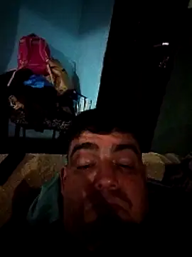 Snapshot of branquinho3 chatting on June 4, 2:28 am branquinho3 online show from June 4, 2:28 am