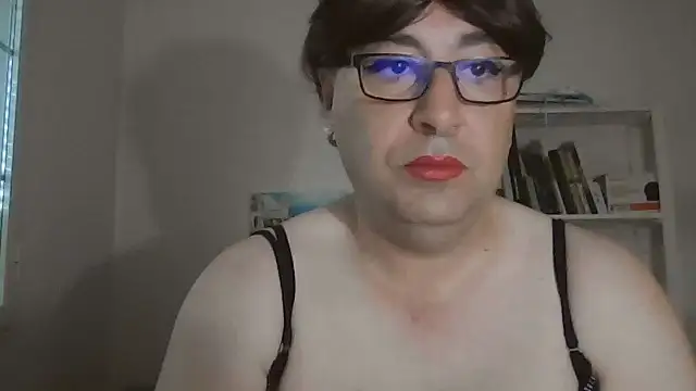 nataliacd online show from September 20, 11:33 am