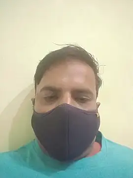 vardh033 online show from October 10, 5:23 pm