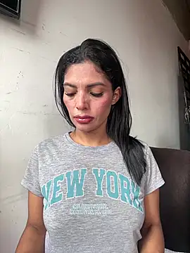 Snapshot of AlisSon__hot chatting on July 9, 4:11 pm AlisSon hot online show from July 9, 4:11 pm