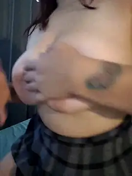 caronicole77 online show from March 23, 4:44 pm