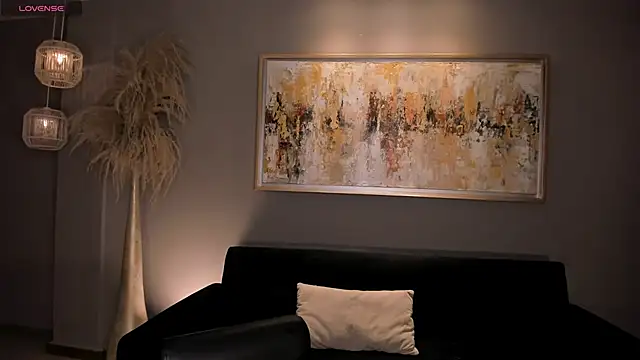 TiffannySins online show from December 5, 3:04 am