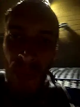 Snapshot of Leshok chatting on November 4, 6:01 am Leshok online show from November 4, 6:01 am