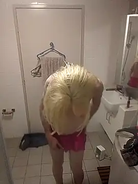 rivocumslut online show from October 4, 11:41 am