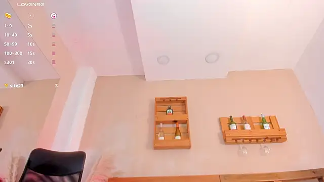  miss mia online show from October 20, 10:59 am