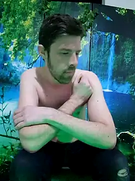 welcome-to-the-jungle online show from March 4, 7:53 pm