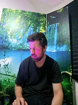 welcome-to-the-jungle online show from July 1, 8:19 pm