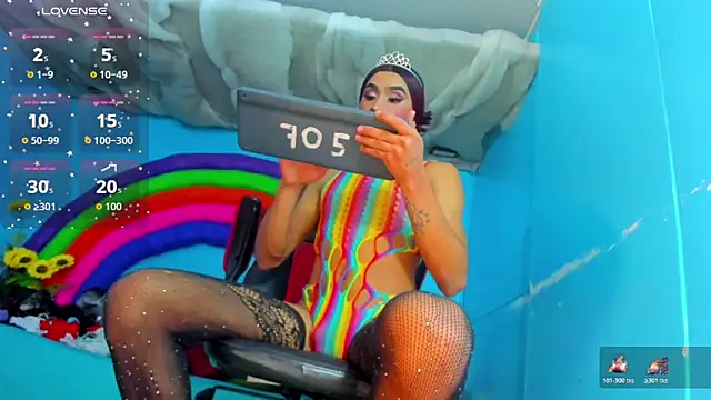 Snapshot of Natasha_clifford chatting on November 18, 7:18 pm Natasha clifford online show from November 18, 7:18 pm