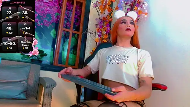 Snapshot of Natasha_clifford chatting on December 18, 7:31 pm Natasha clifford online show from December 18, 7:31 pm