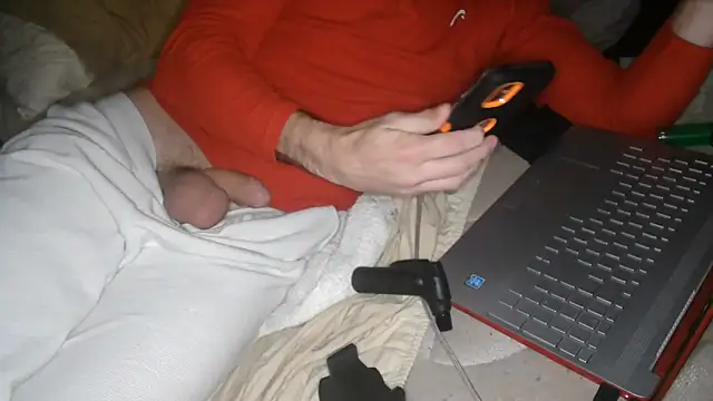 Mac ThunderDick online show from May 4, 12:23 pm