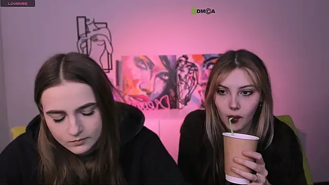 luna tin online show from November 19, 5:40 am