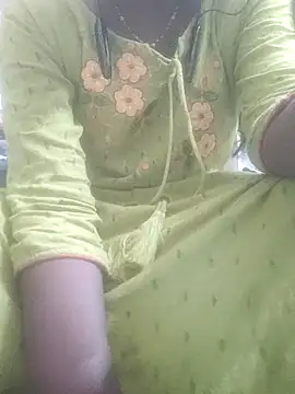 hotmahitha online show from May 13, 1:52 pm