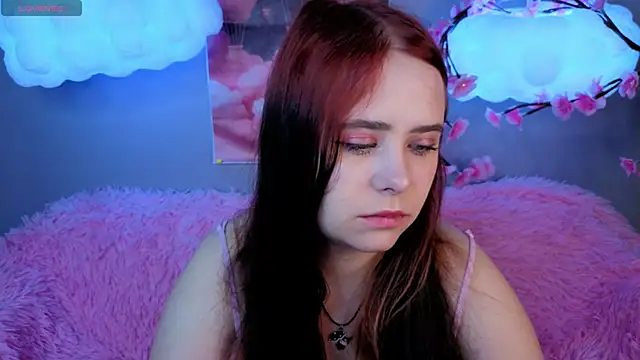 Alis Platt online show from March 28, 2:00 am