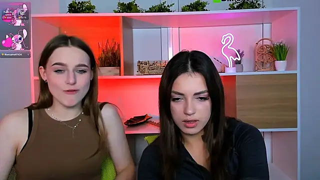 aria moo online show from October 27, 4:00 pm