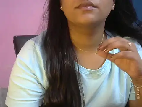 Snapshot of Queenxxx98 chatting on October 16, 7:26 pm Queenxxx98 online show from October 16, 7:26 pm