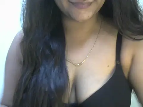 Queenxxx98 online show from February 24, 6:17 pm