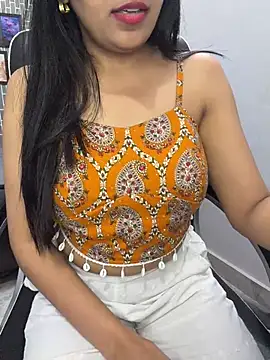 Riya-6969 online show from April 13, 11:59 am