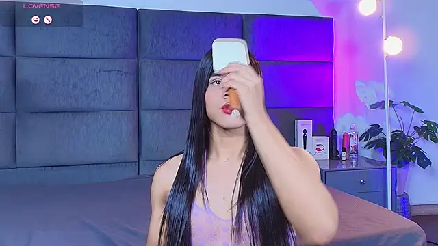 Slenna Moon online show from March 7, 11:57 pm