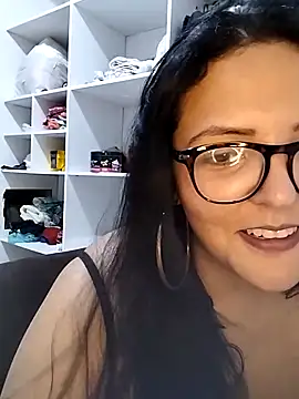 Snapshot of AuroraChest chatting on September 21, 7:59 pm AuroraChest online show from September 21, 7:59 pm