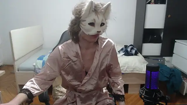 mcbrigete online show from March 31, 7:09 am