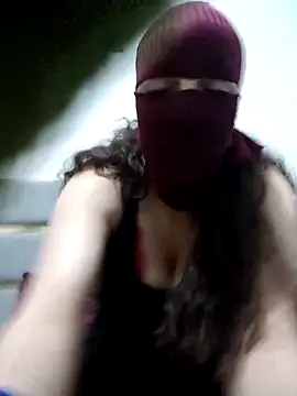 Snapshot of Ahalm chatting on November 1, 11:07 pm Ahalm online show from November 1, 11:07 pm